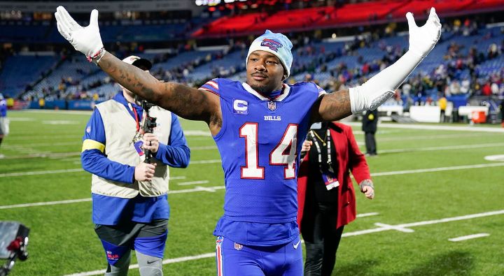 Karma Came Fast: The Double Disappointment That Cost Ex-Bills Star Stefon Diggs in Just 24 Hours.