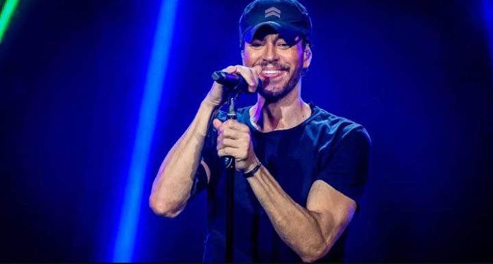 Netflix Presents: Enrique Iglesias the Story Behind the Songs