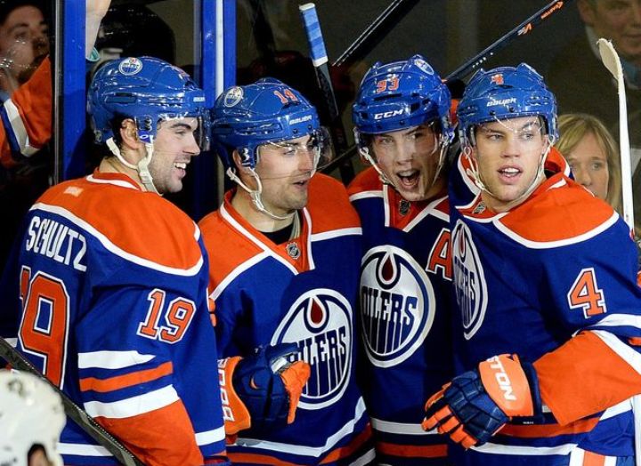 JUST IN: Oilers Sign Another Power-Threat Forward Following Heated Battle With Rival Team