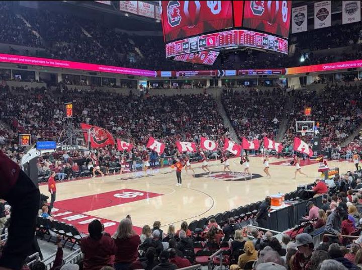 Breaking: South Carolina Lands Former Superstar in Major Basketball Return as Head