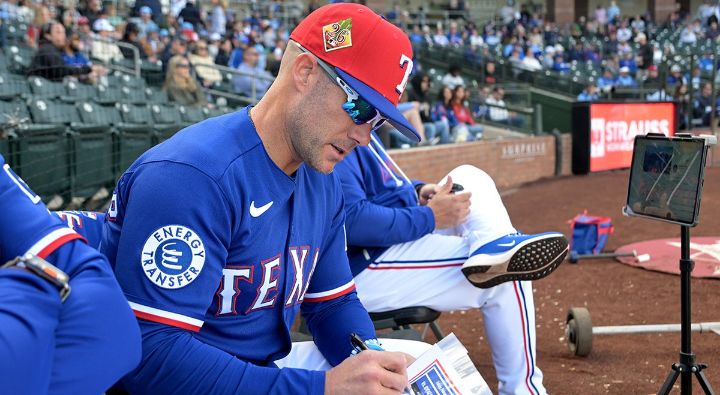 Chaos in Texas? Rangers Manager Under Fire After Owners’ Shocking Decision